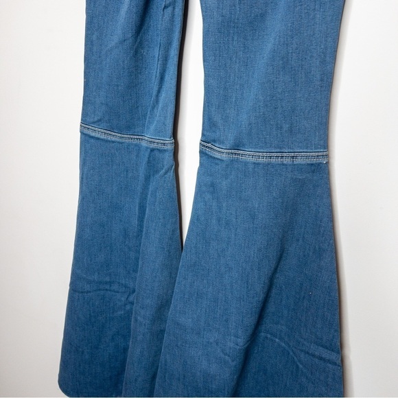 Free People Womens Size 25 Just Float On Flare Jeans in Jericho Blue Hippie Boho - Picture 9 of 12
